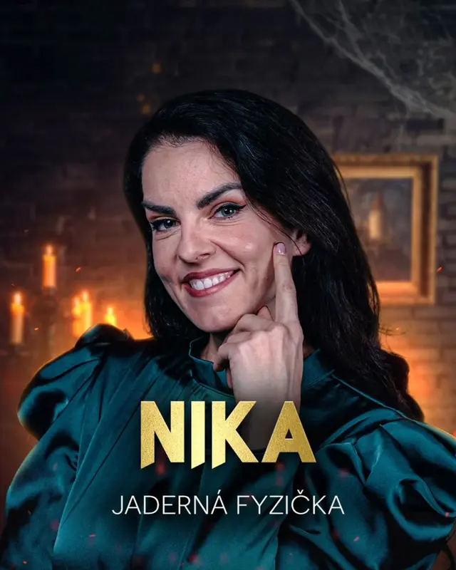 Nika, jaderná fyzička, hráčka 3. řady Zrádců